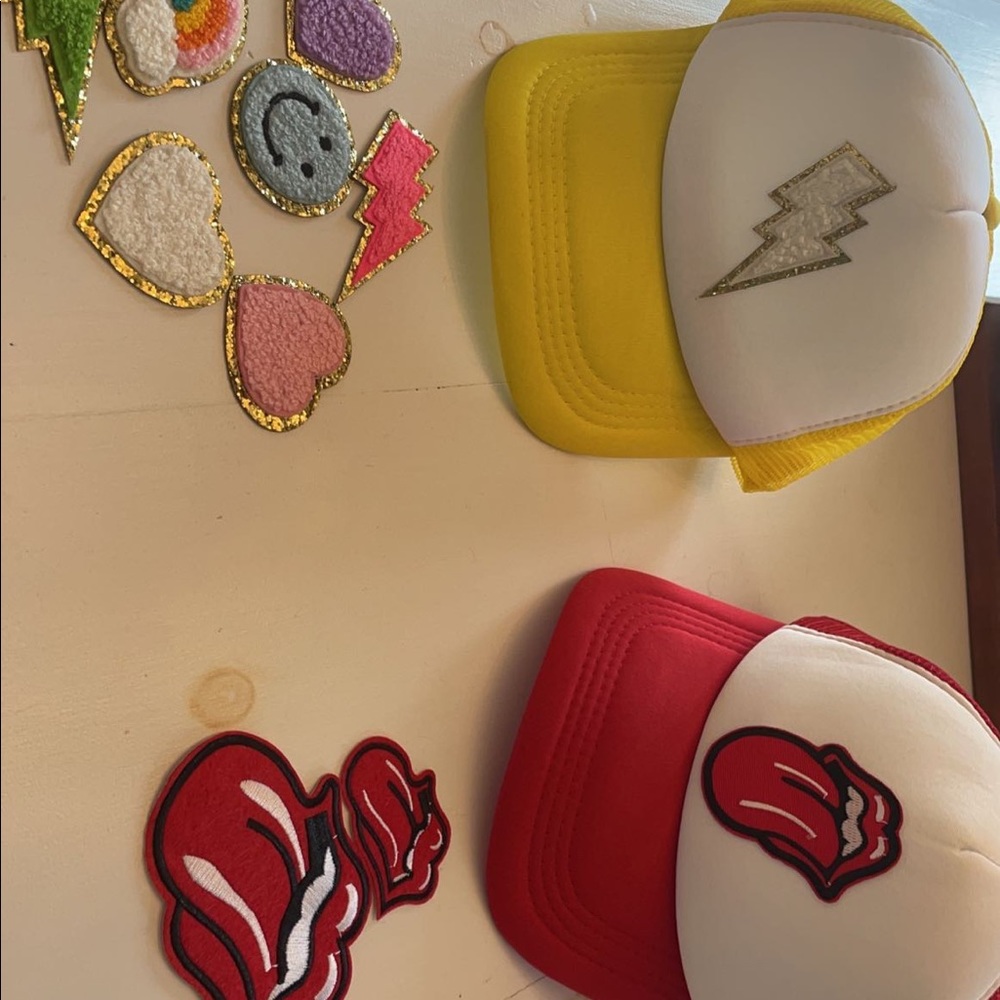 Trucker hats - Picture 2 of 3